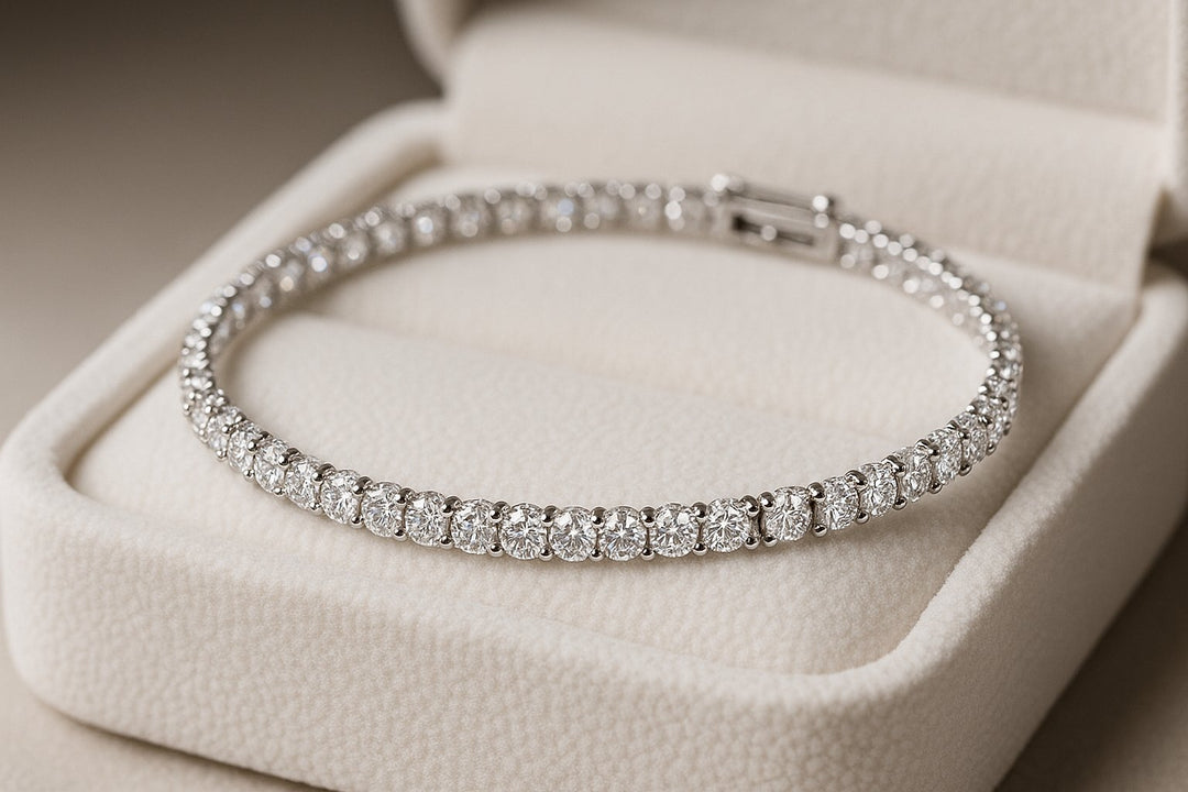 Brățară de lux cu diamante naturale și lab grown, calitate premium, stil rafinat, disponibilă pe pladorium.ro, livrare rapidă.