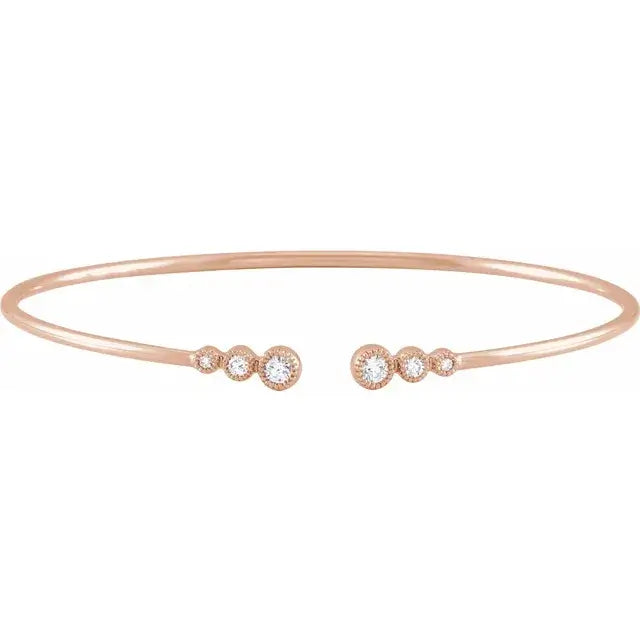 Brățară elegantă din aur roz 14K cu diamante naturale de 0.25 ct, design fin și atemporal, ideală pentru femei. Cadou de lux accesibil.