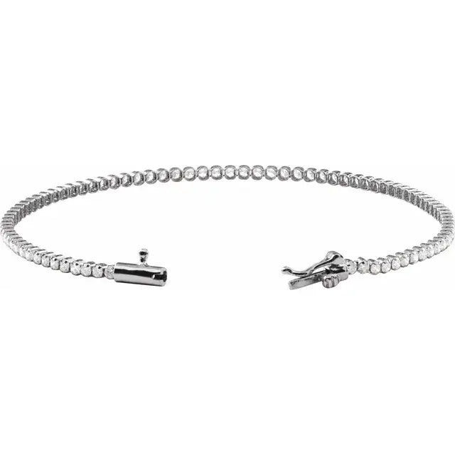 Brățară aur alb cu diamante 1.6ct lab grown, design elegant și rafinat, cadou premium pentru femei, pladorium.ro
