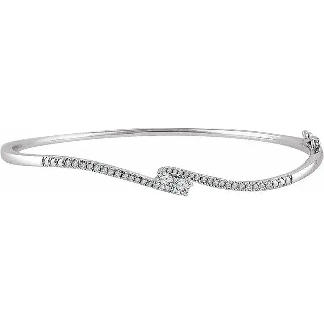 Brățară elegantă din aur alb 14K cu diamante naturale, design modern, perfectă pentru cadou premium dama, reflectă rafinament și lux.