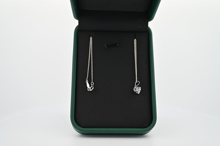 Pandantiv platină Selene cu diamant lab grown de 0.3ct, elegant și grațios.