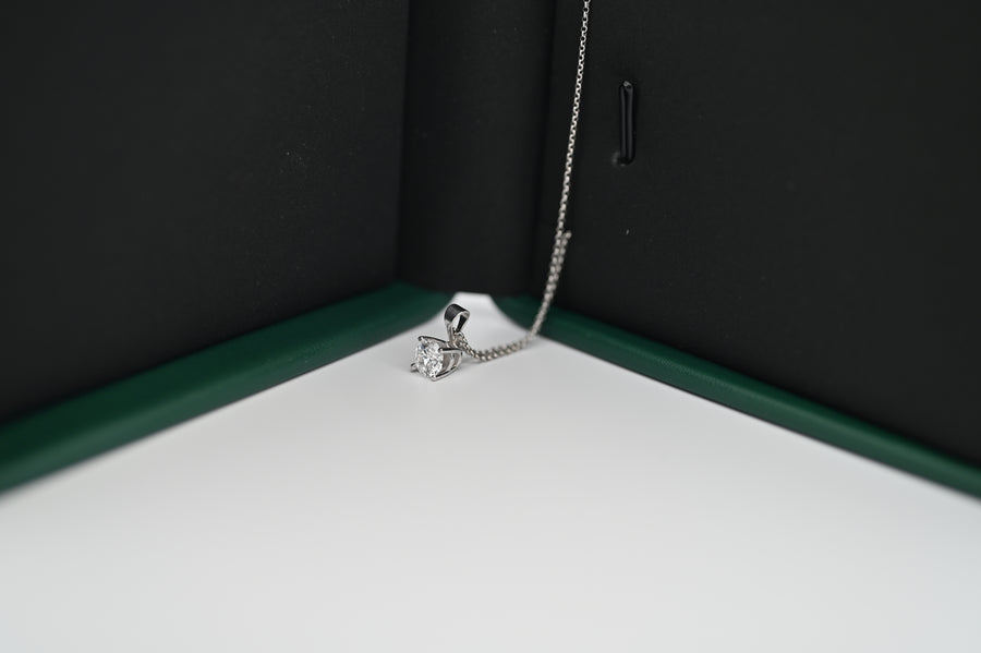 Colier platină 1 mm cu pandantiv diamant lab grown 0.3ct, elegant și durabil, cadou premium pentru femei.
