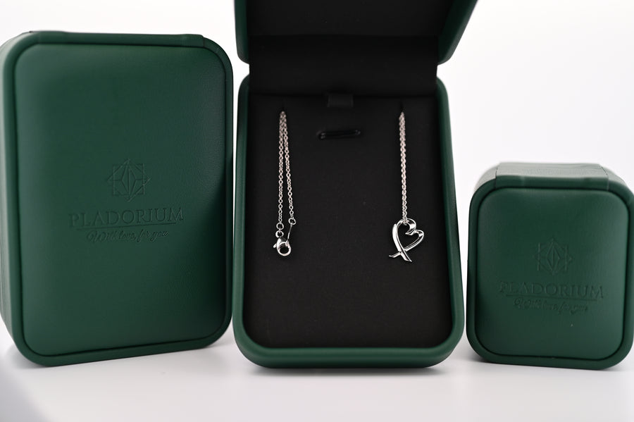 Lant Platina 1.2mm cu Pandantiv Eros, simbol al eternității, în cutie elegantă Pladorium. Bijuterie premium cu rafinament.